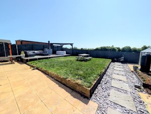 Photo 24- click for photo gallery